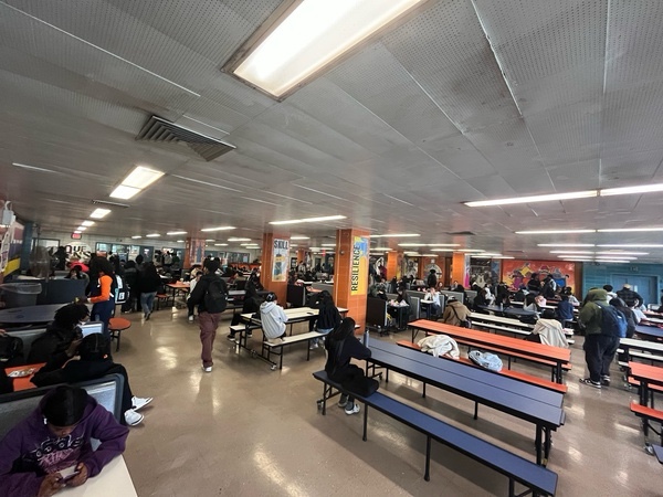 Cardozo Cafeteria Shape Shifts Overnight Giving Students a New Lunchroom Layout