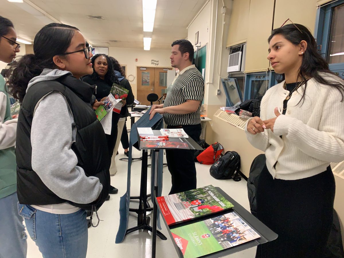 Cardozo Hosts College and Career Fair with 150 Universities and Institutions