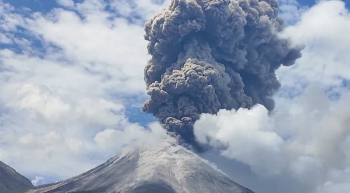 Indonesia Faced with Worst Volcano Eruption of the Year